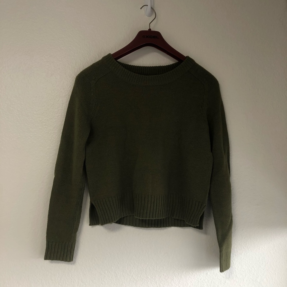 H&M cropped sweater